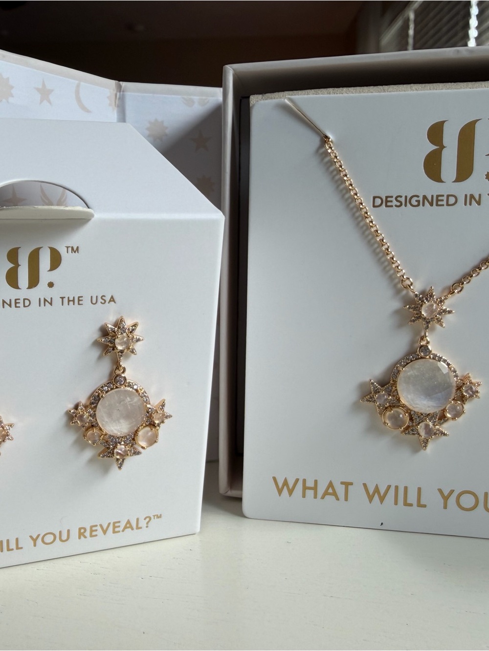 *NEW* Bomb Party HALO COLLECTION NECKLACE AND EARRING SET!! NK64549 and ER79536